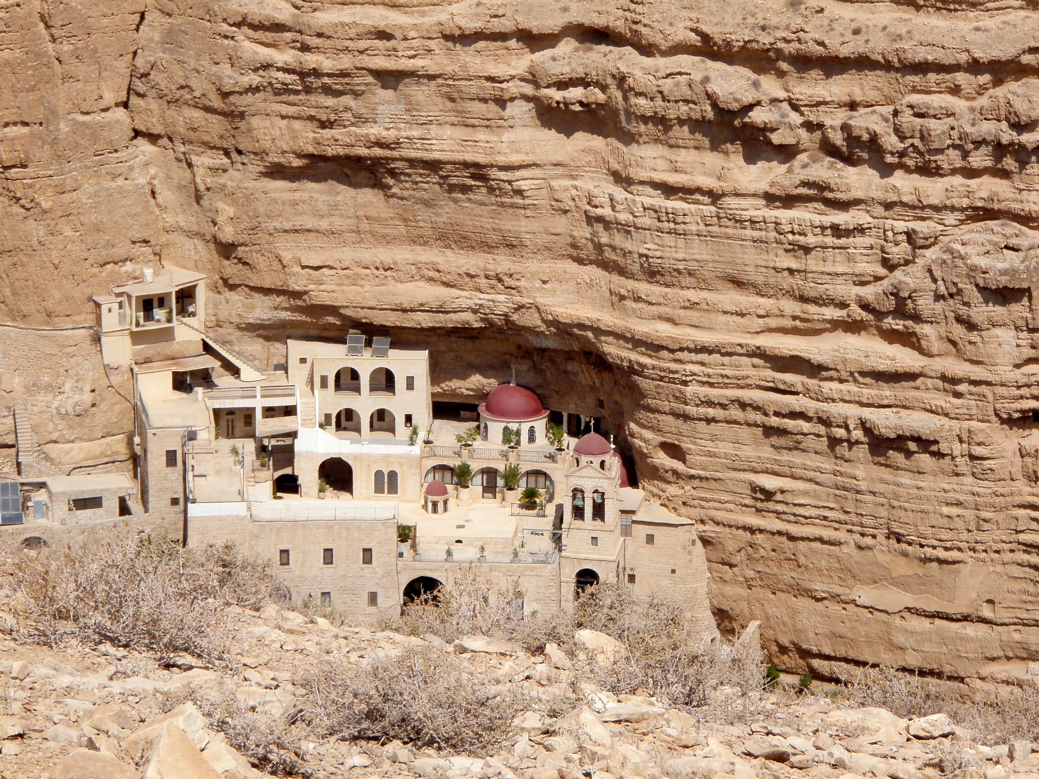 Qasr el Yahud jeep tours.
